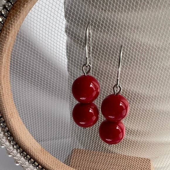 RED Beaded Dangle Earrings in Stainless Steel - Picture 8 of 13